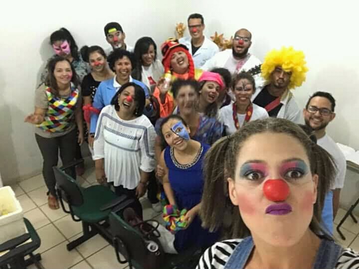 Grupo Doutores da Alegria UNICIM em ação em hospital
