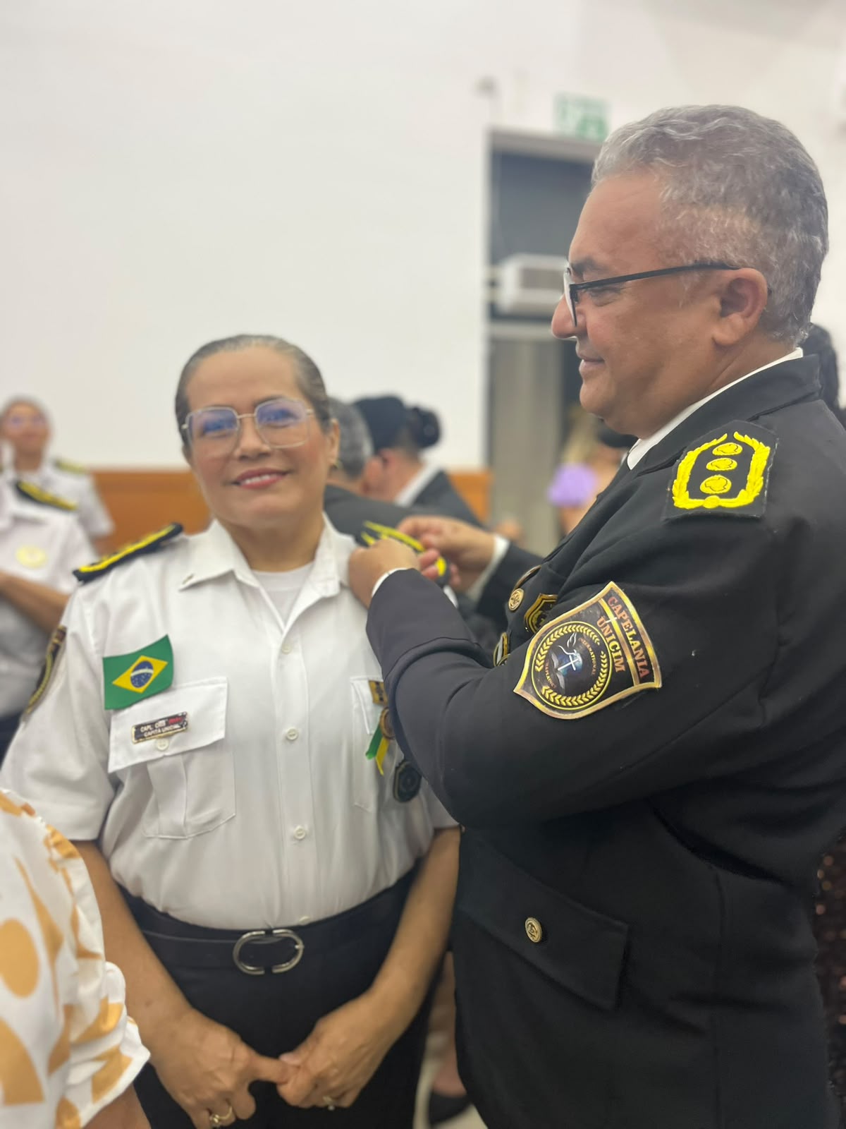 Imposição de divisa em cerimônia da Capelania UNICIM